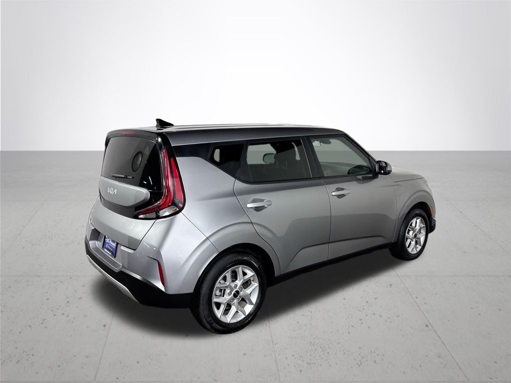 2025 Kia Soul LX