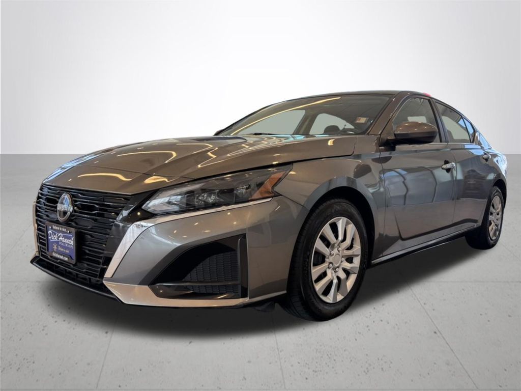 2023 Nissan Altima 2.5 S