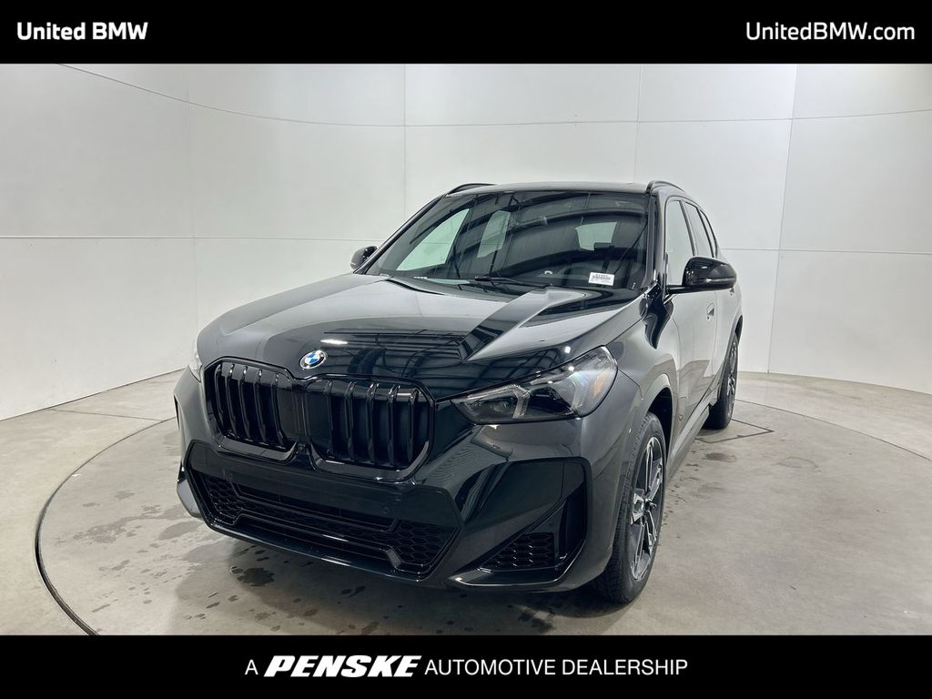 2025 BMW X1 xDrive28i Hero Image