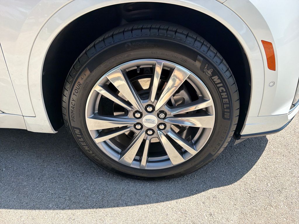 Used 2020 White Cadillac Premium Luxury image 15