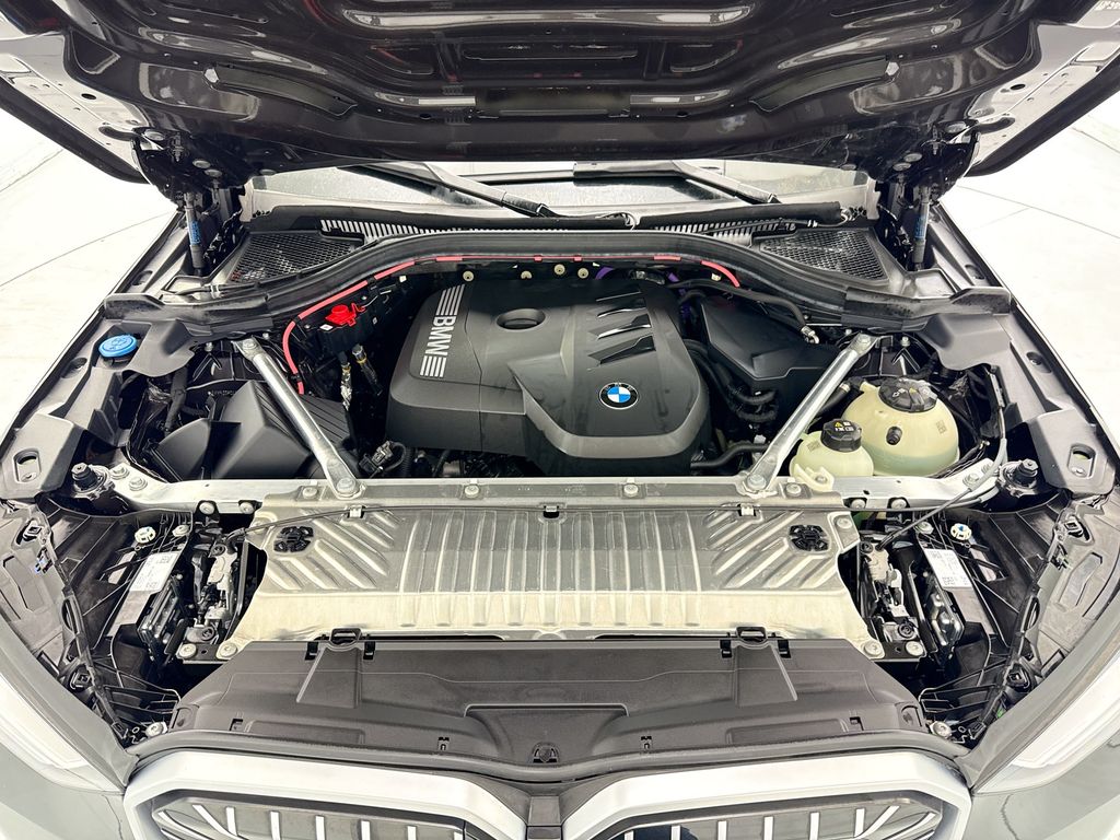Thumbnail: 2025 BMW X3 - 27