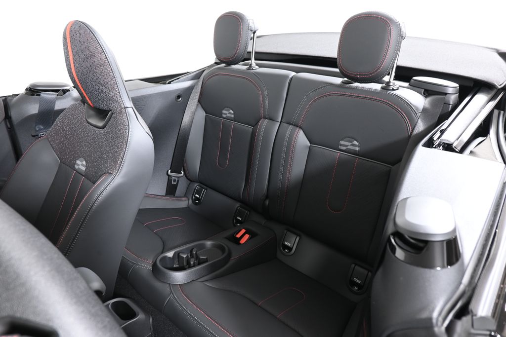 Thumbnail: 2026 MINI Cooper - 28