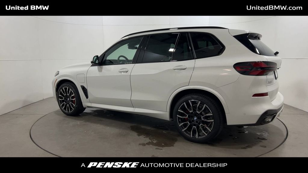 2025 BMW X5 xDrive50e 6