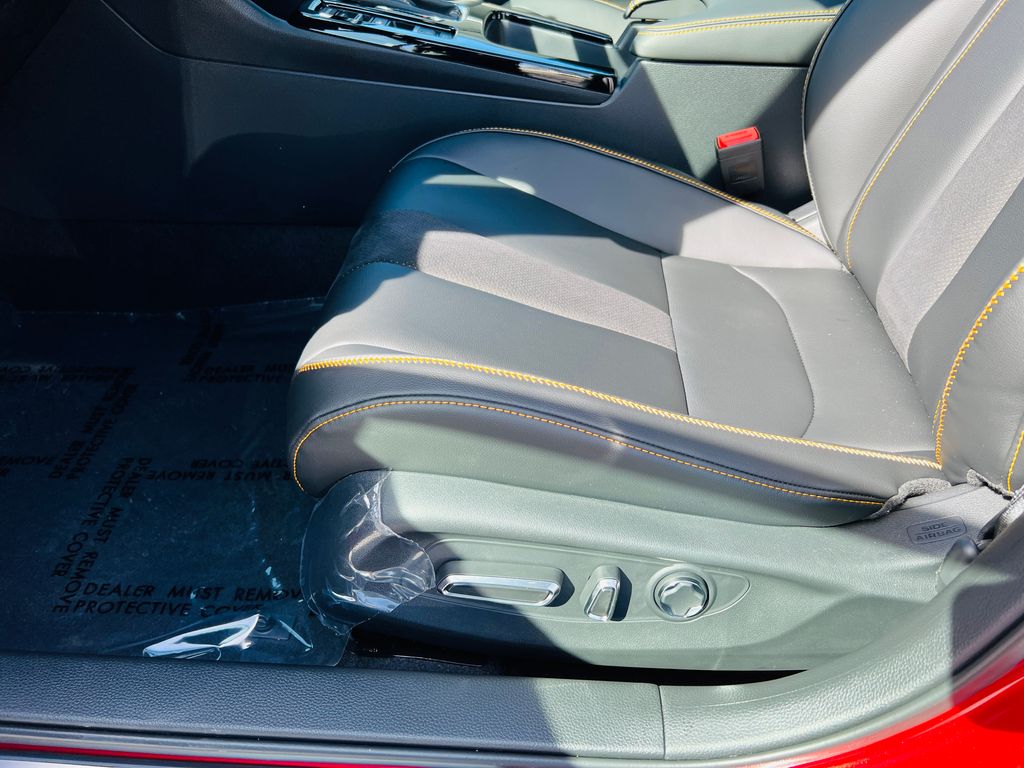 Thumbnail: 2026 Acura Integra - 15