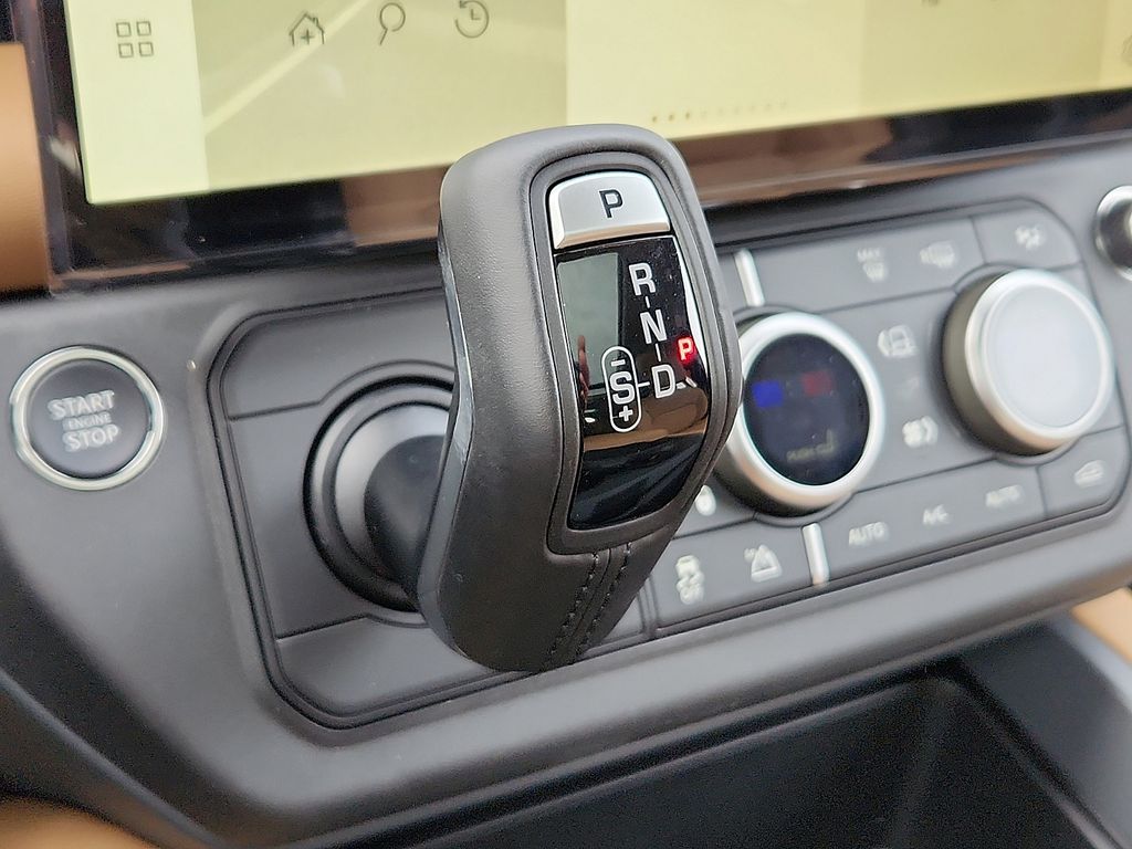 Thumbnail: 2026 Land Rover Defender - 7