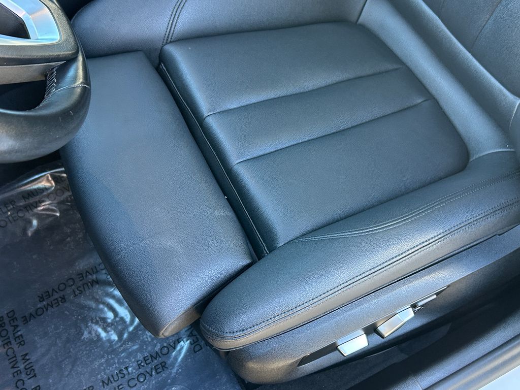 Thumbnail: 2018 BMW 5 Series - 15