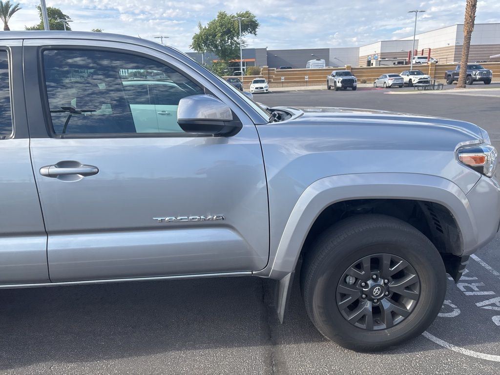 Thumbnail: 2021 Toyota Tacoma - 5
