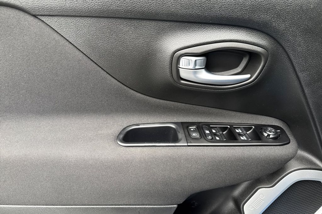 used 2020 Jeep Renegade car, priced at $17,919