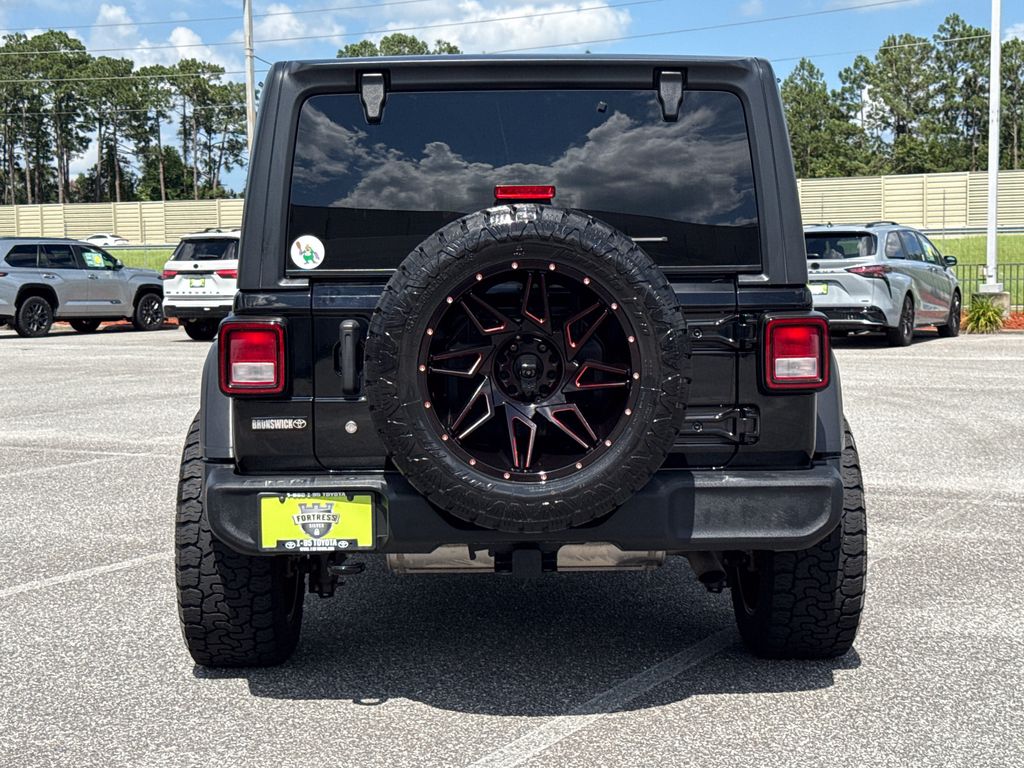 Used 2020 Jeep Wrangler SUV