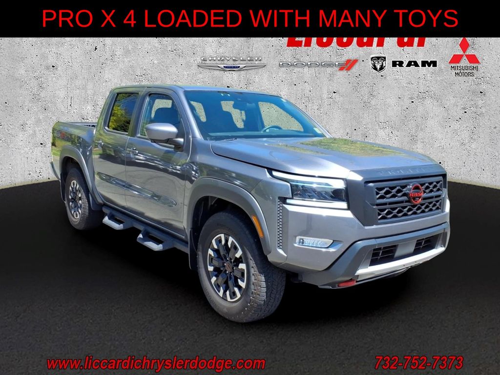 Gray (Gun Metallic) 2023 Nissan Frontier PRO-4X Crew Cab 4WD Pickup Truck Four-Wheel Drive 9-Speed Automatic