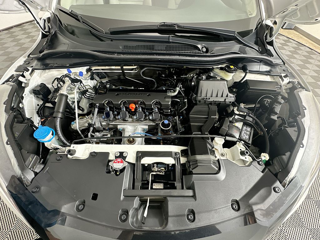 2018 Honda HR-V LX 28