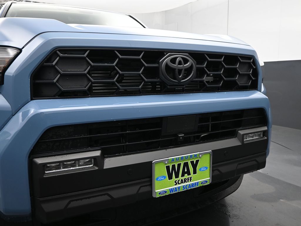 2025 Toyota 4Runner Hybrid TRD Off Road