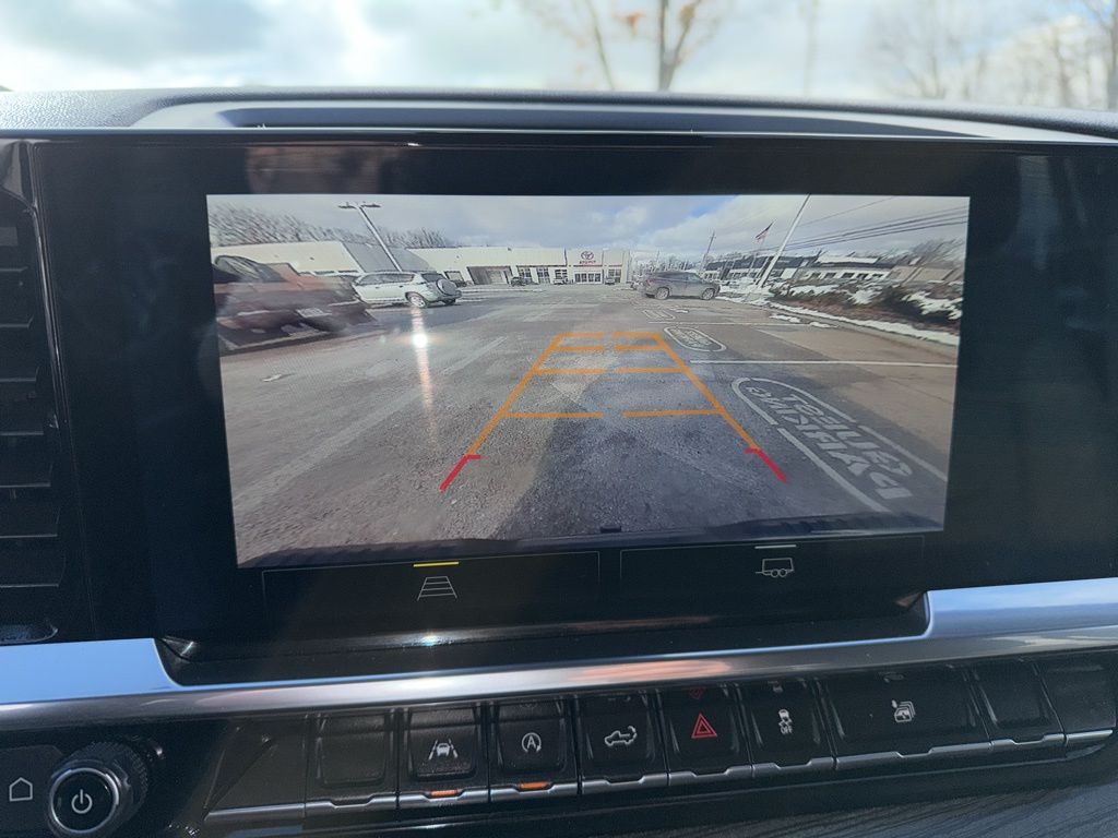 Thumbnail: 2023 Chevrolet Silverado 1500 - 18