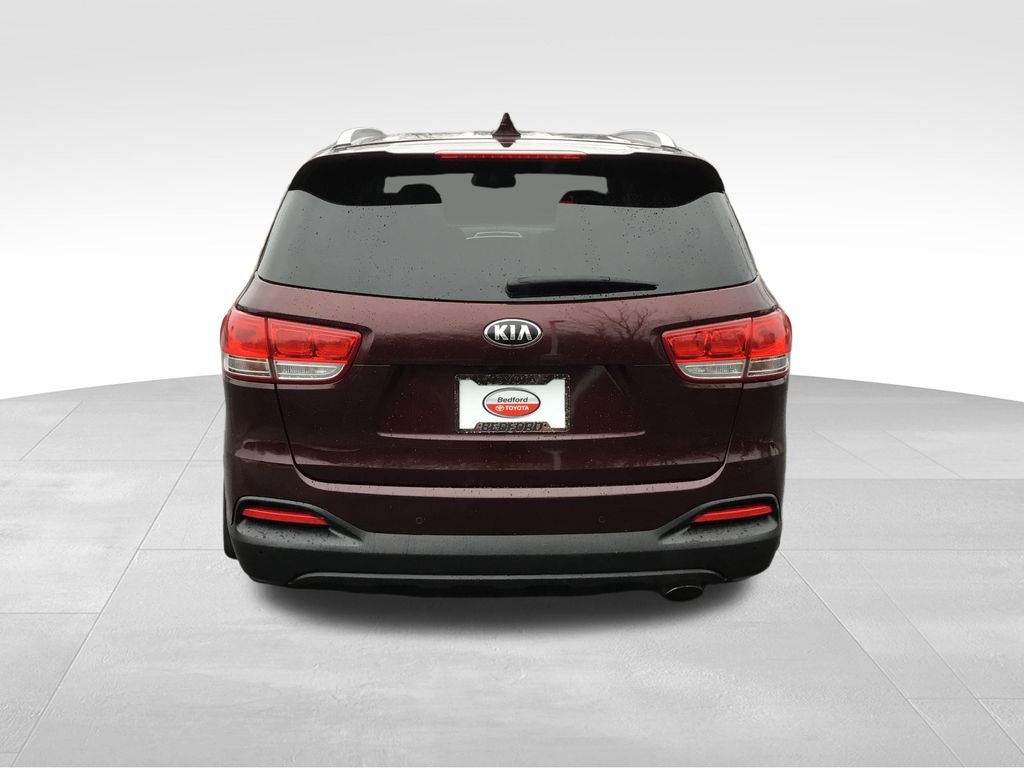 Thumbnail: 2018 Kia Sorento - 4