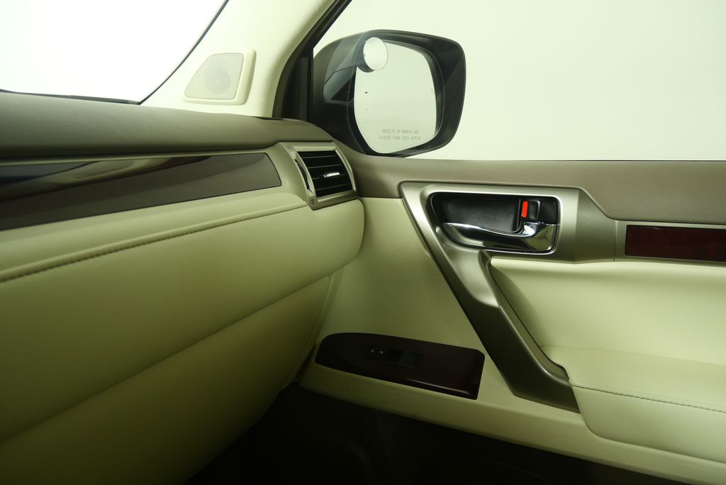 Thumbnail: 2019 Lexus GX - 29