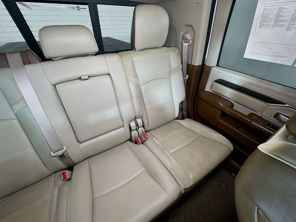 Used 2022 White Ram Laramie image 14