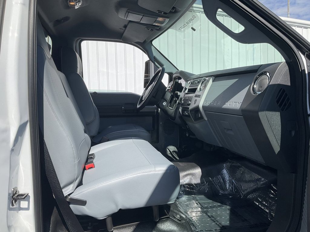 2025 Ford F-650 XL Regular Cab, Scelzi Landscape Dump LF25003 for sale #LF25003 - photo 11