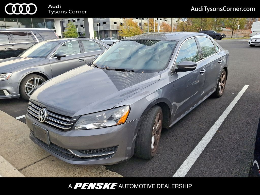 2013 Volkswagen Passat SE -
                Vienna, VA