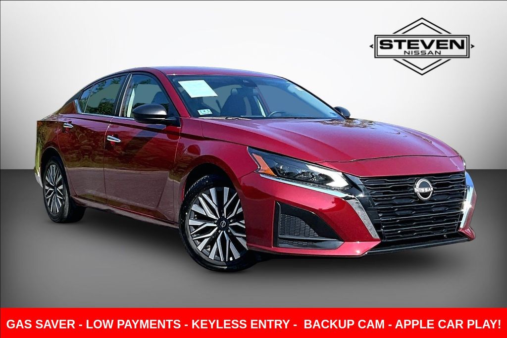 Red (Scarlet Ember) 2024 Nissan Altima Sedan Front-Wheel Drive Continuously Variable Transmission