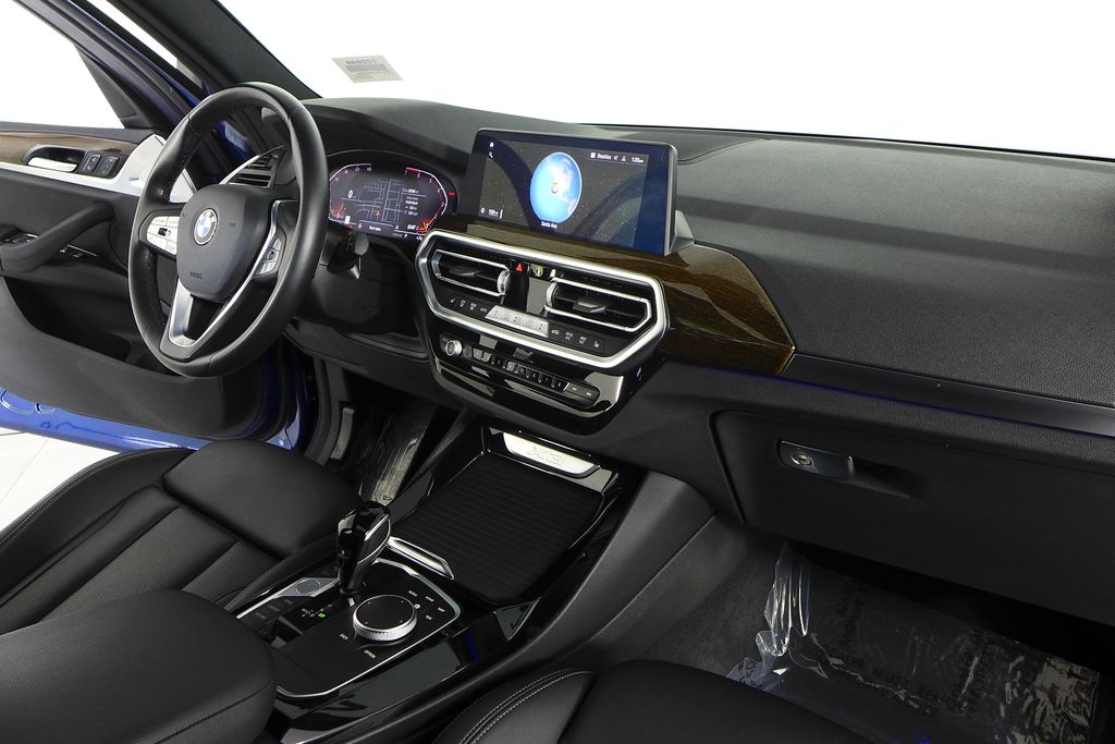 Thumbnail: 2022 BMW X3 - 13