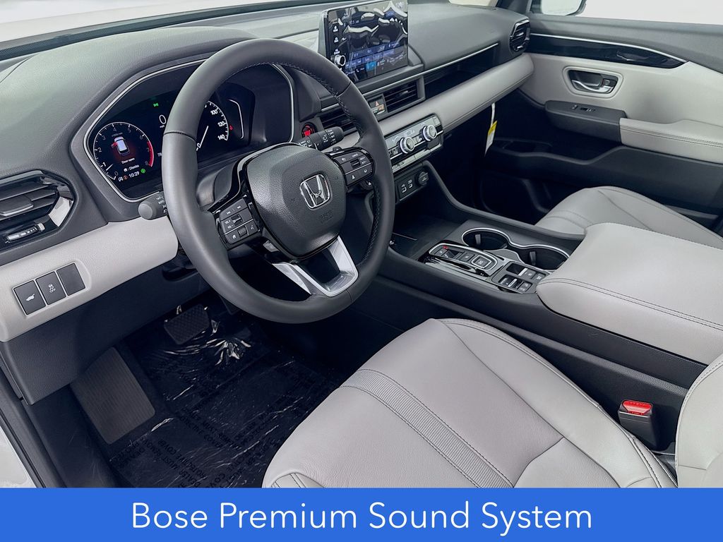 Used Car 2025 Honda Pilot  Touring For Sale Under $50,000 In Austin, Texas