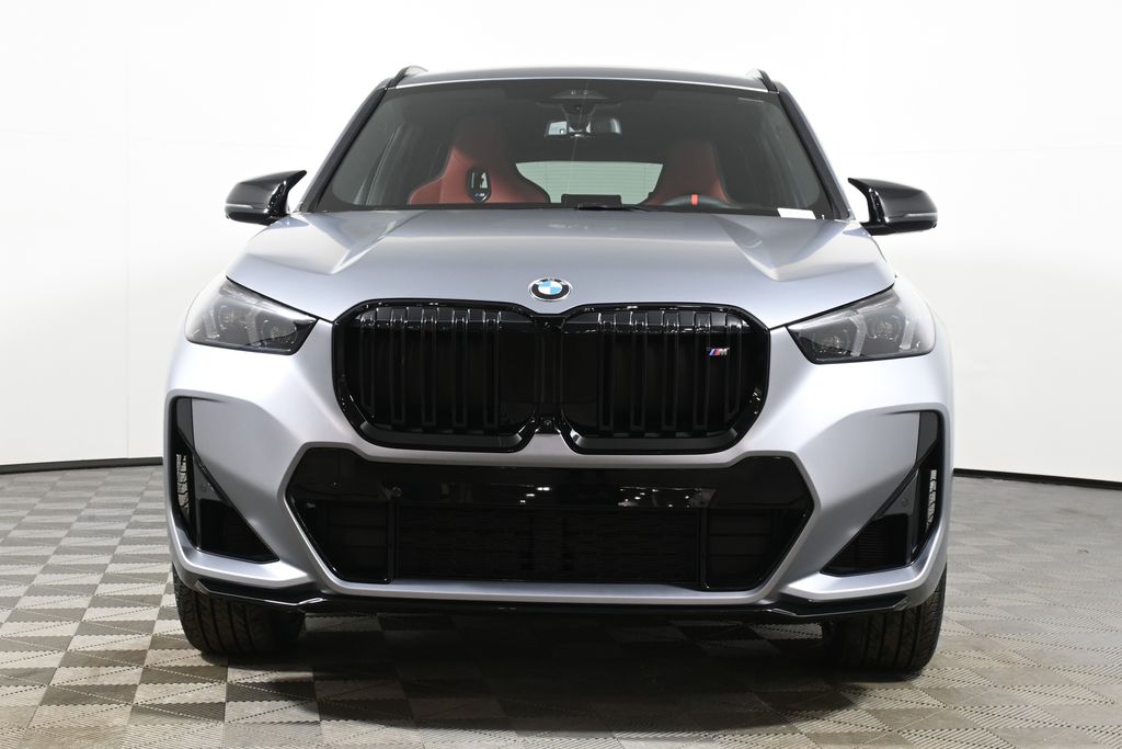 Thumbnail: 2026 BMW X1 - 10