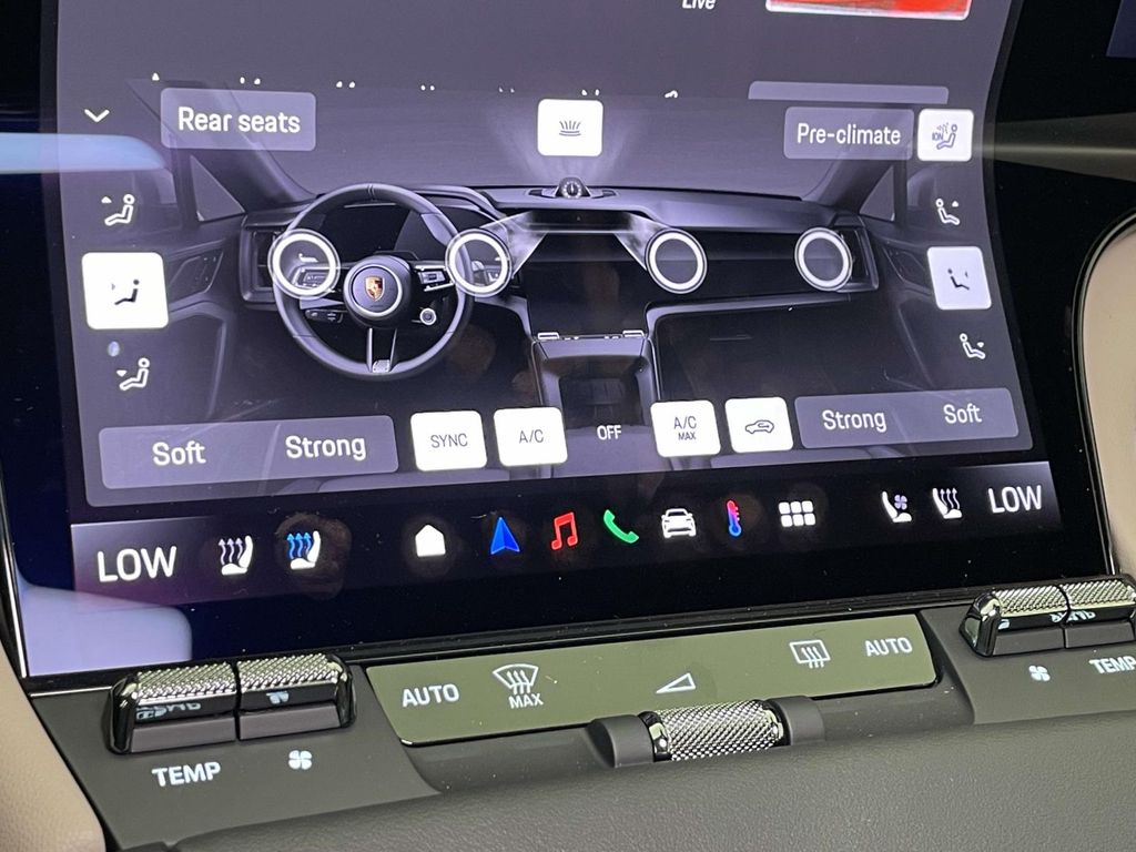 2026 Porsche Cayenne Base Green at Audi Porsche Sewickley