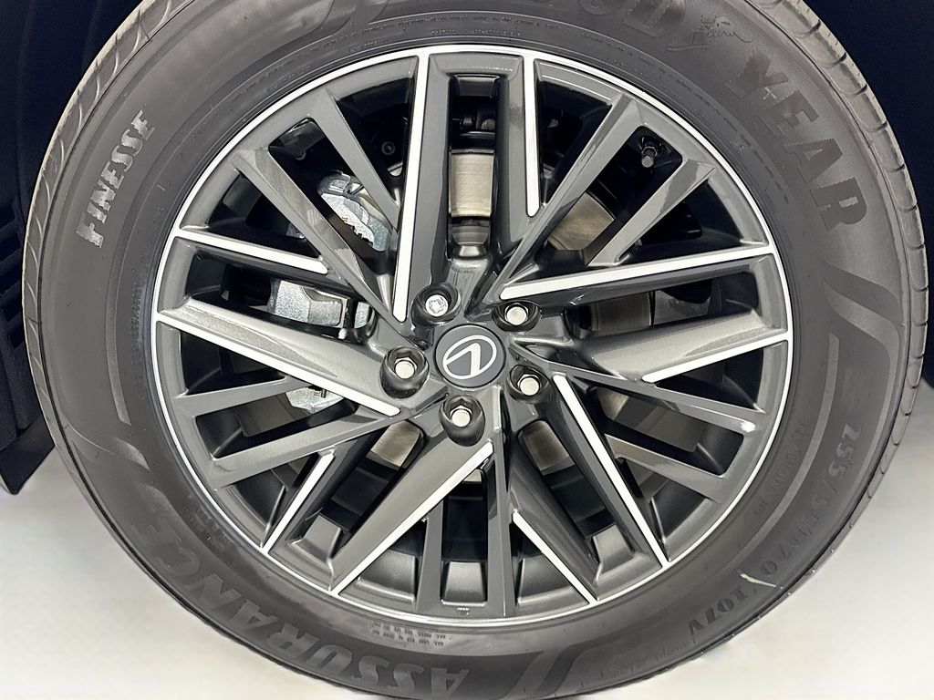 Thumbnail: 2026 Lexus TX - 32