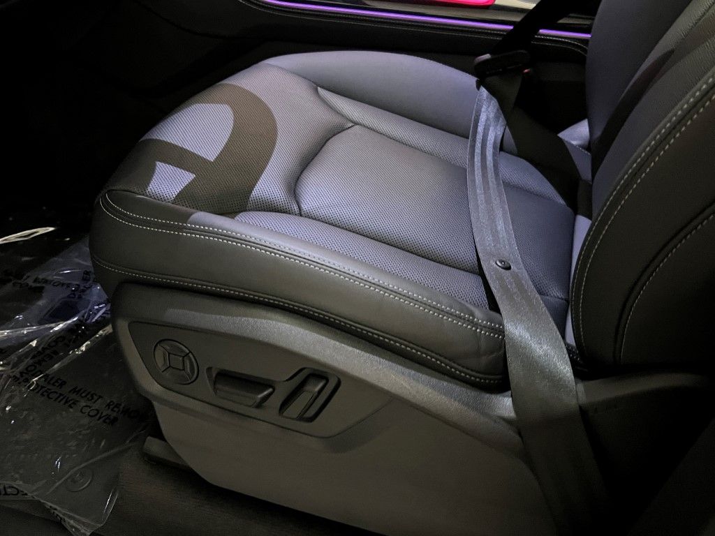 Thumbnail: 2025 Audi Q7 - 29