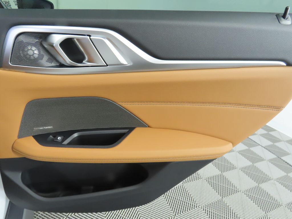 Thumbnail: 2025 BMW i4 - 28