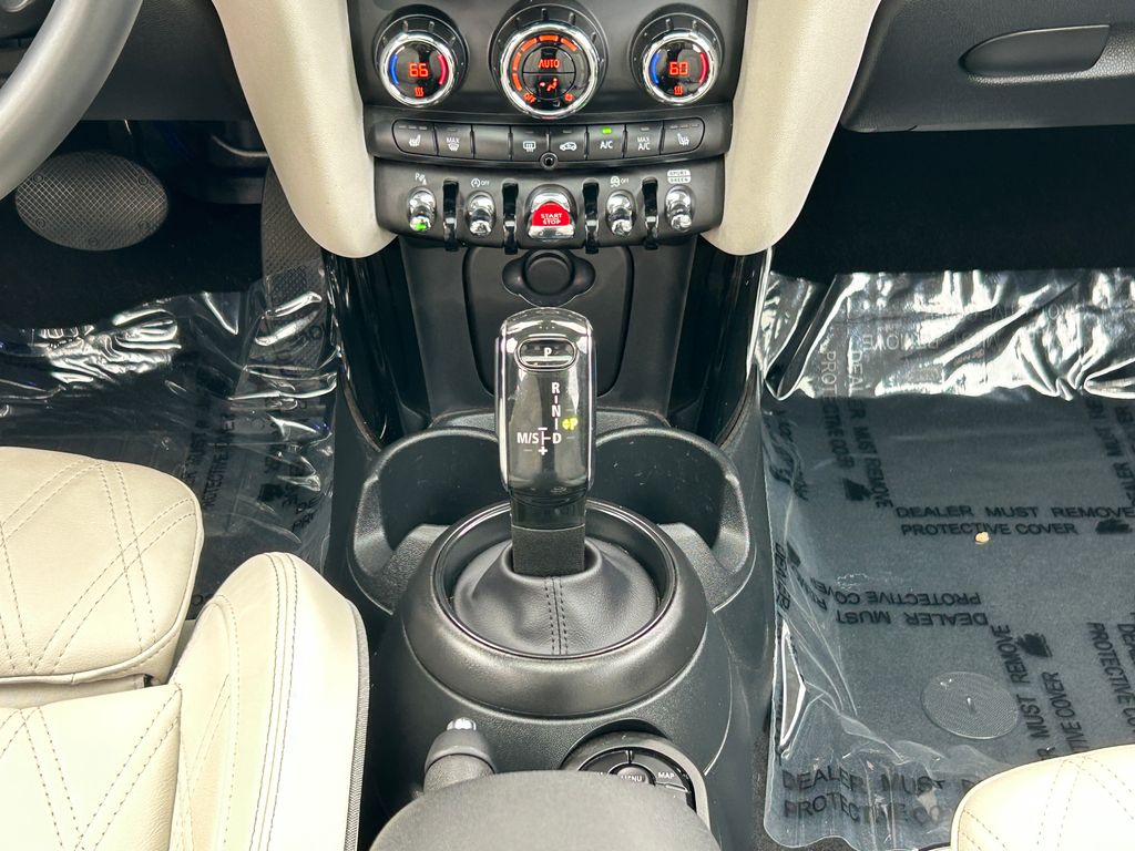 Thumbnail: 2024 MINI Cooper - 26