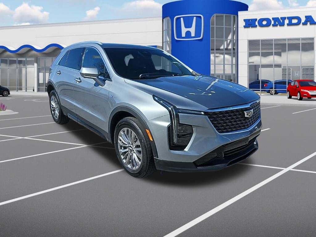 2025 Cadillac XT4 Premium Luxury FWD