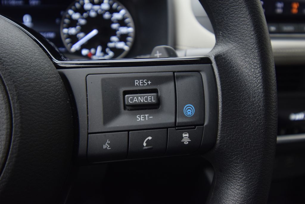 used 2023 Nissan Rogue car, priced at $23,300