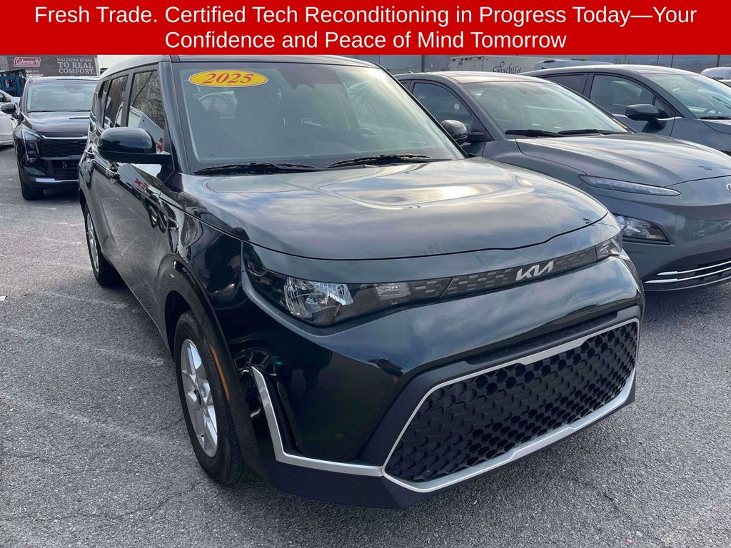 2025 Kia Soul LX FWD