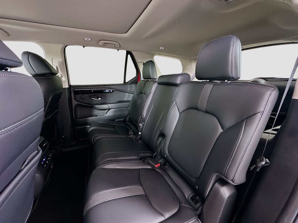 Thumbnail: 2025 Honda Pilot - 17