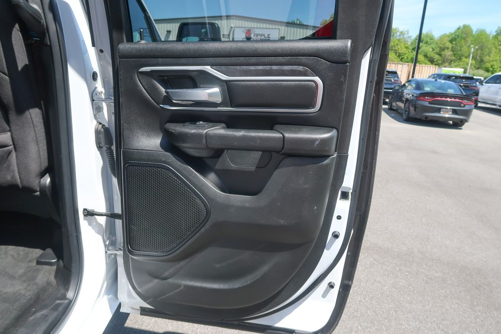 2022 Ram 1500 Big Horn Quad Cab 4x4 6'4" Box