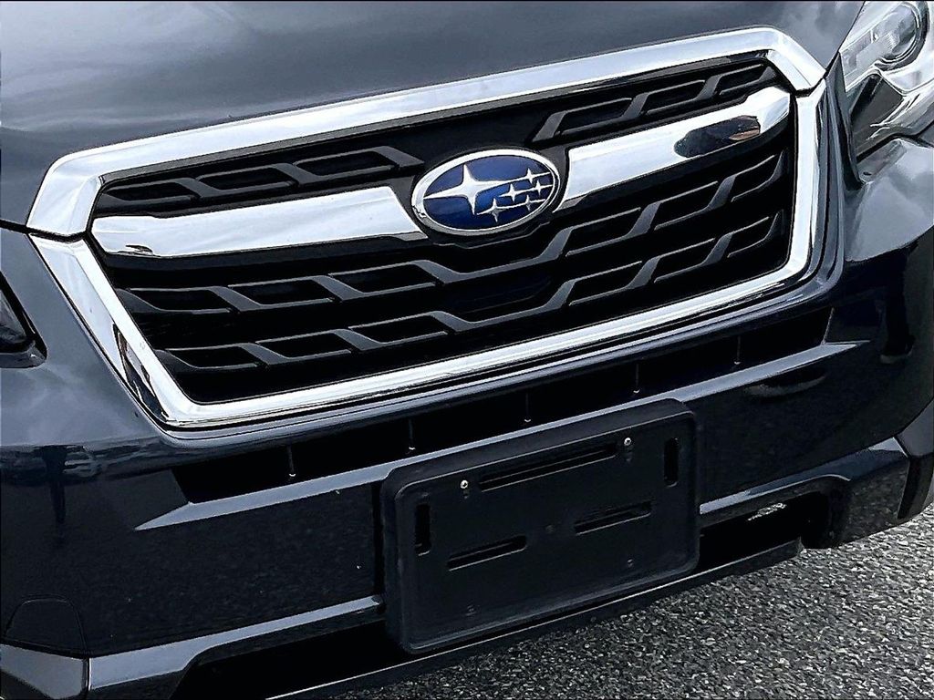 2017 Subaru Forester — photo 31