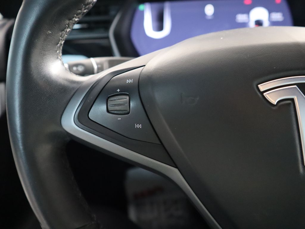 Thumbnail: 2018 Tesla Model S - 11