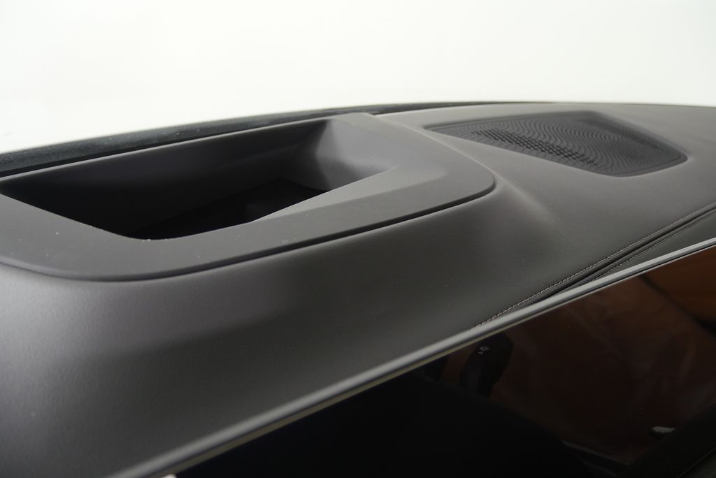 Thumbnail: 2026 BMW X7 - 21