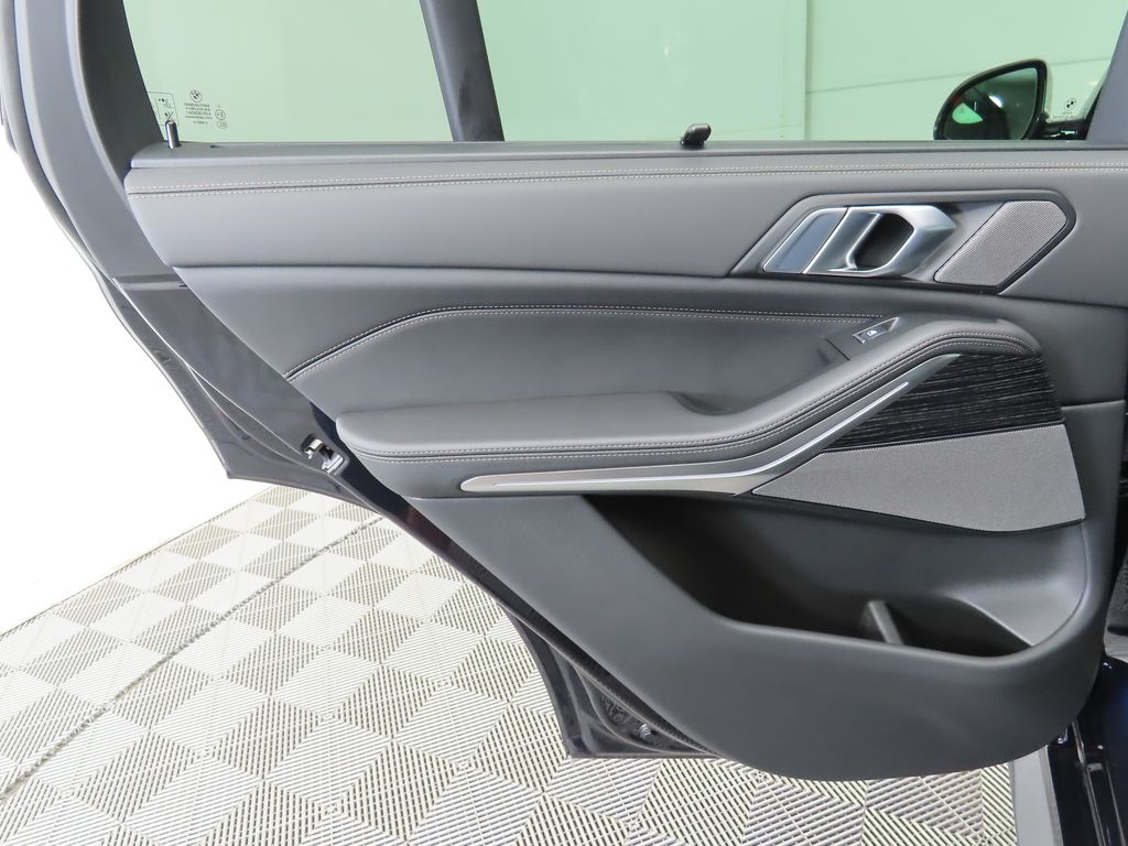 Thumbnail: 2026 BMW X5 - 26