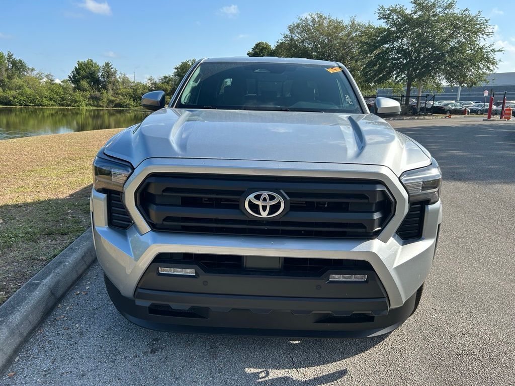 2024 Toyota Tacoma SR5 8