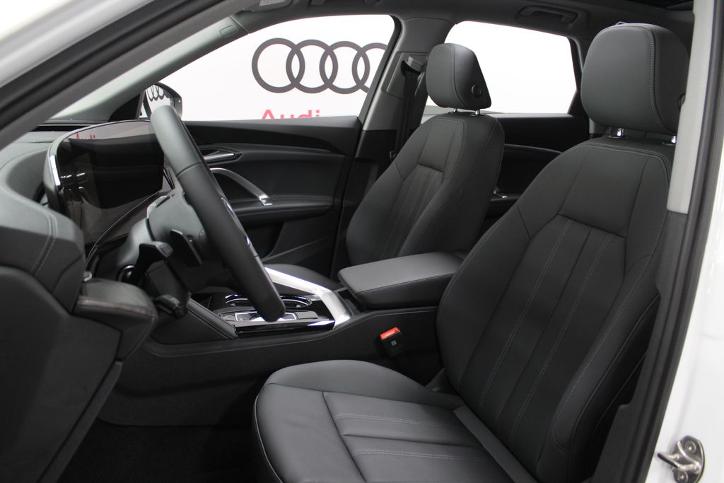 2025 Audi Q5  13