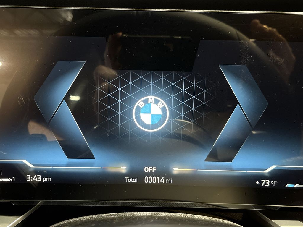 Thumbnail: 2026 BMW 7 Series - 15