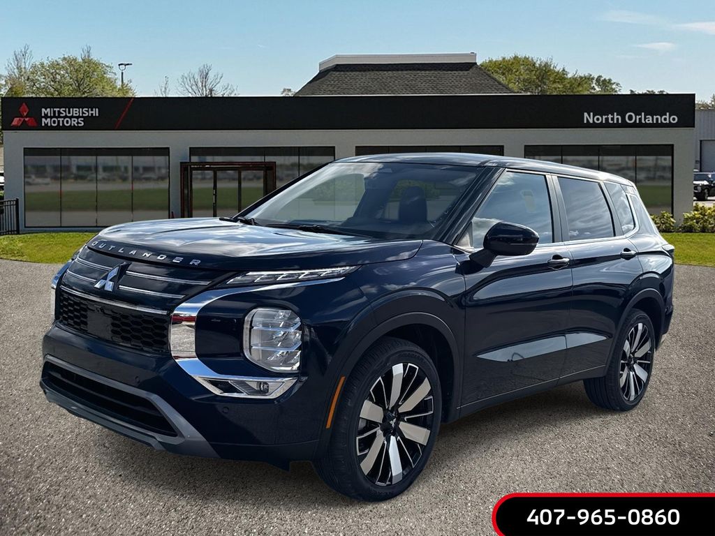 2026 Mitsubishi Outlander SE
