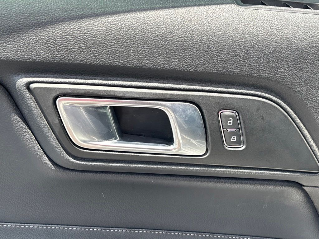 Used 2018 Ford Mustang Coupe
