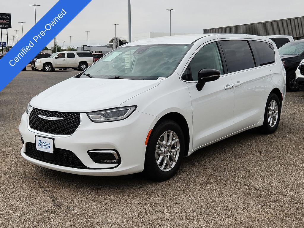 2024 Chrysler Pacifica Touring L - 4