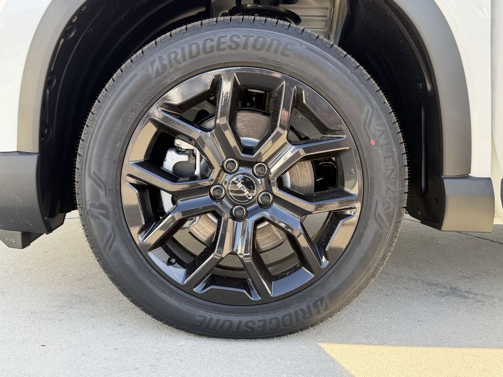 new 2025 Honda Pilot car, priced at $49,296