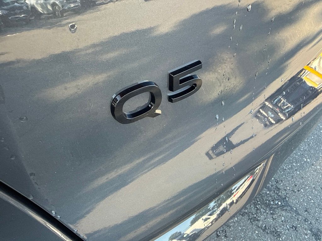 Thumbnail: 2026 Audi Q5 - 9