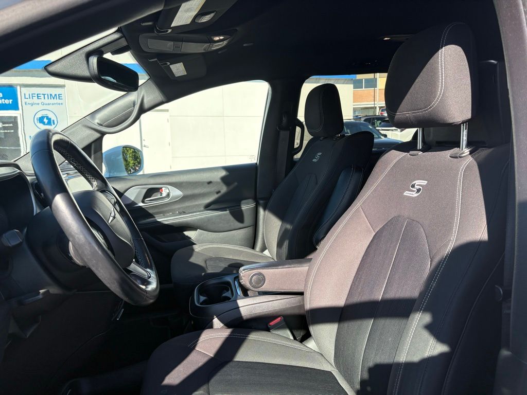 2020 Chrysler Pacifica Touring