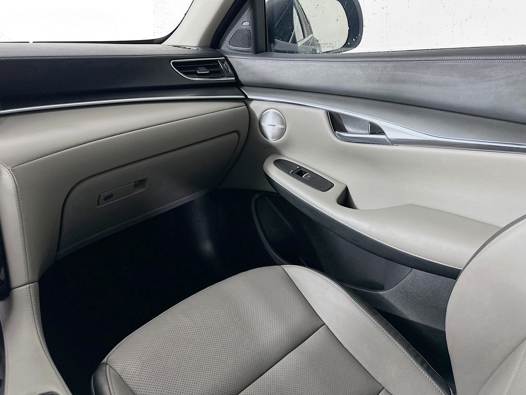 Thumbnail: 2025 INFINITI QX50 - 23